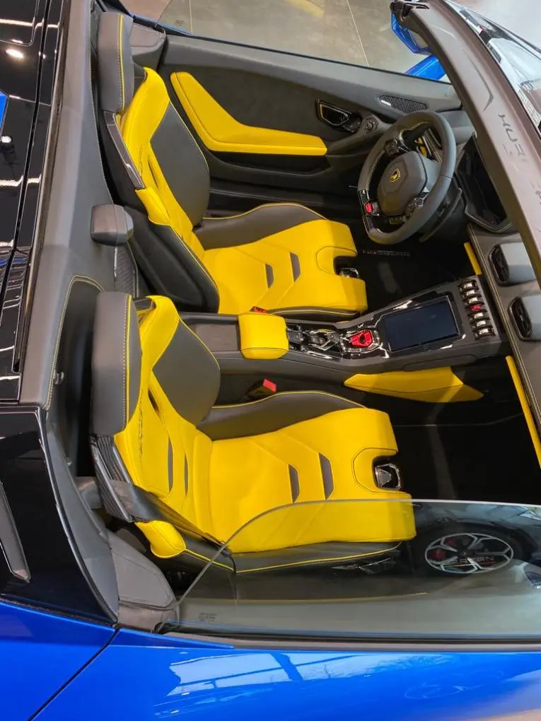 Lamborghini Huracan Evo Spyder 2022, Außenansicht — Munich Luxury Cars, München