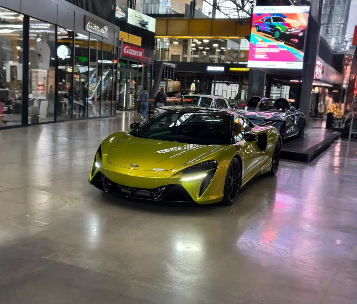 McLaren Artura Spider 2024, Innenraum — Munich Luxury Cars, München