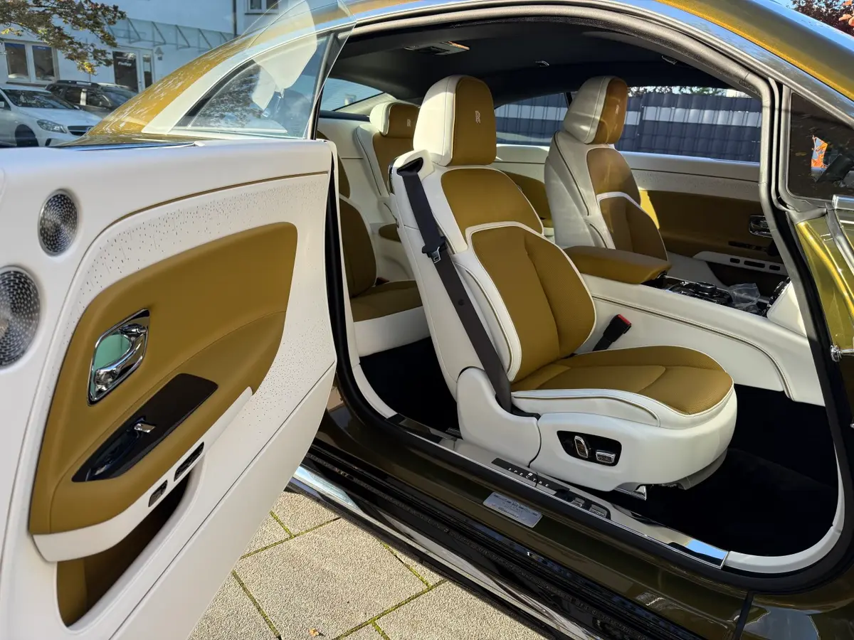 Rolls-Royce Spectre 2024, Außenansicht — Munich Luxury Cars, München